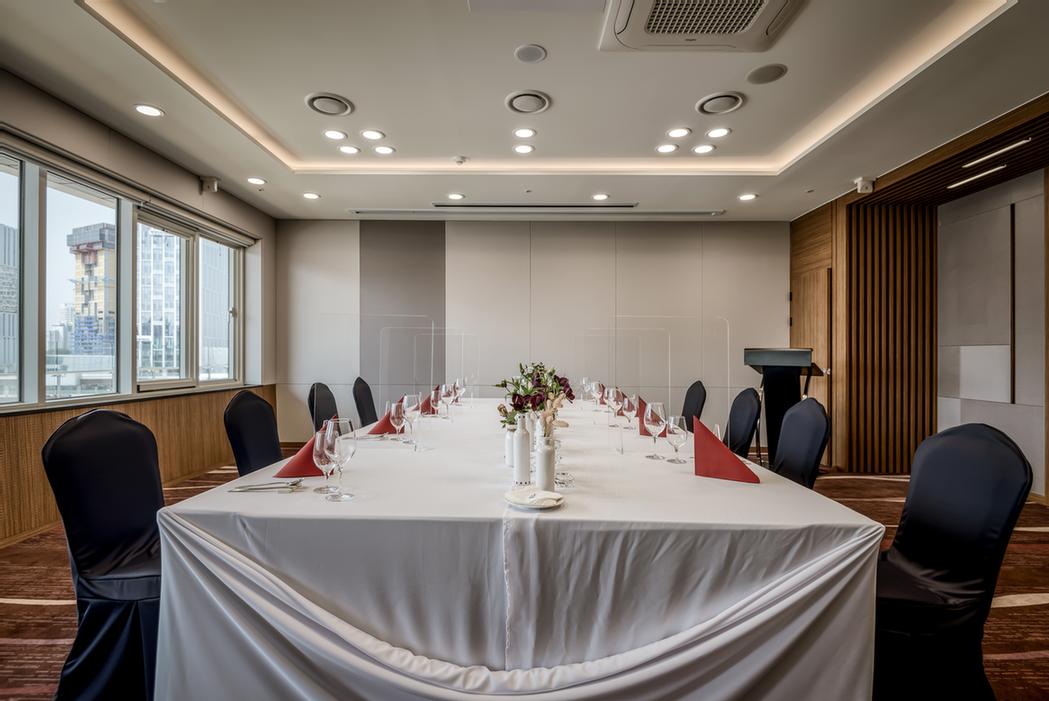 Photo of Sapphire Room