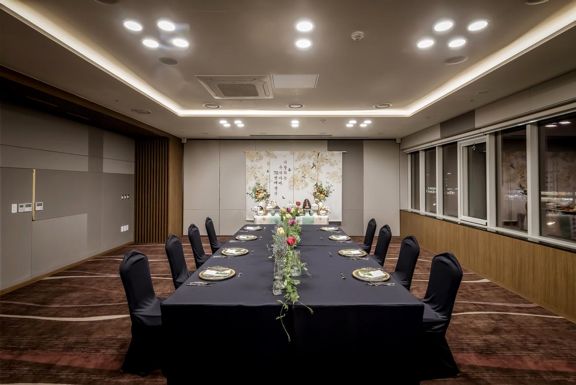 Photo of Crystal Room