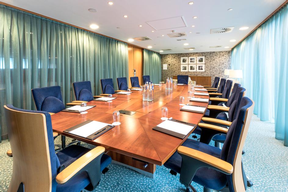Photo of Boardroom