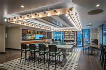 Photo of Globe Bar