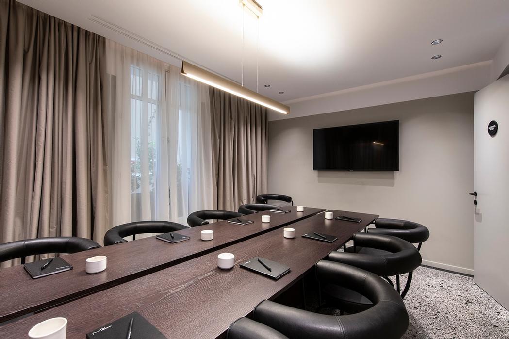 Photo of The Meeting Room