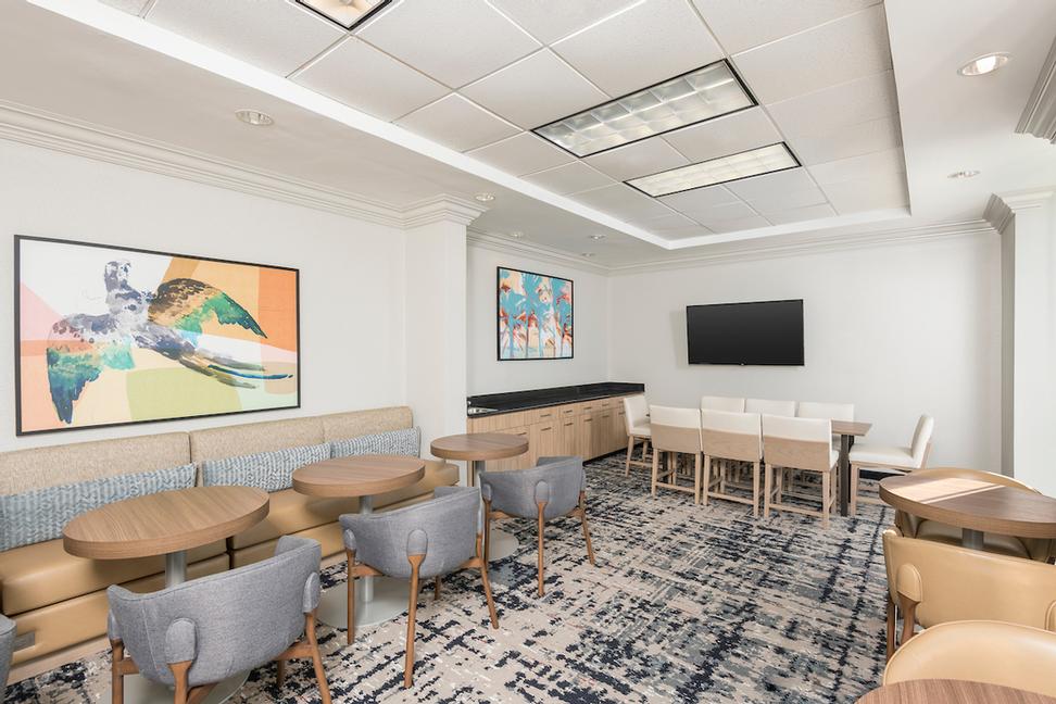 Photo of Rose Boardroom