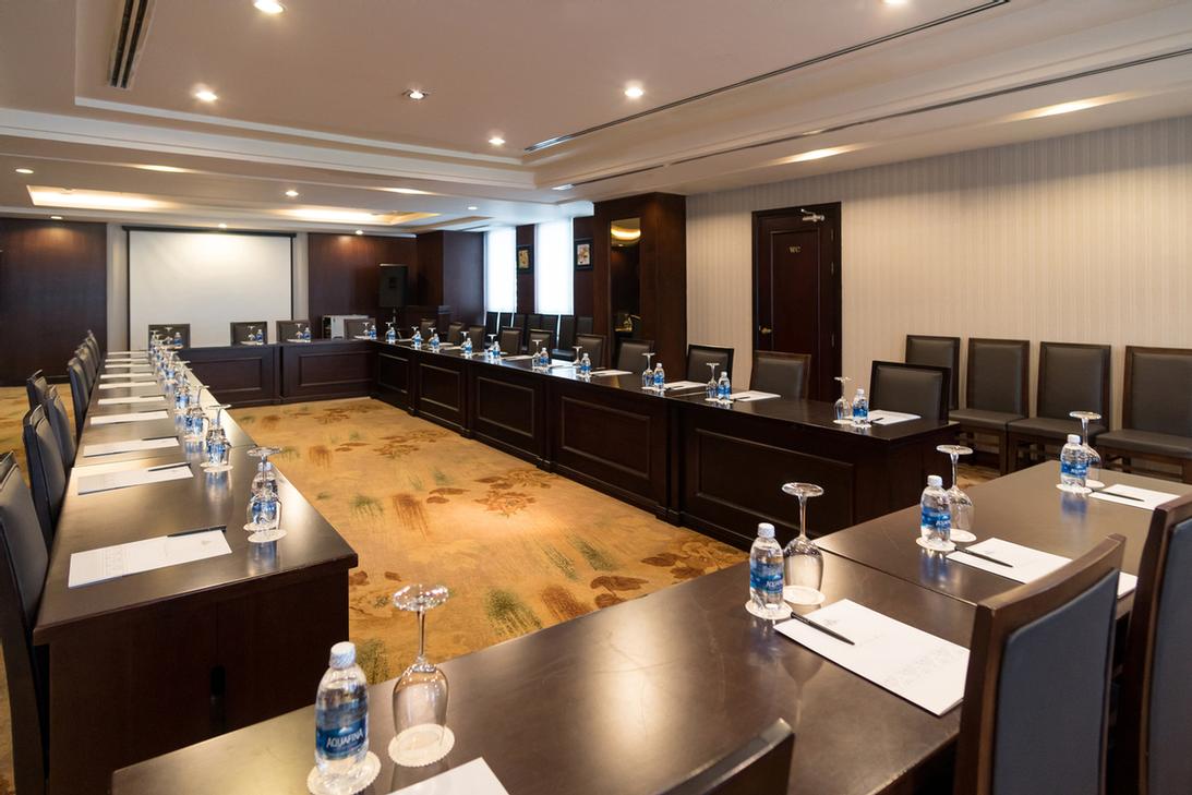 Photo of 12th Floor Meeting Room