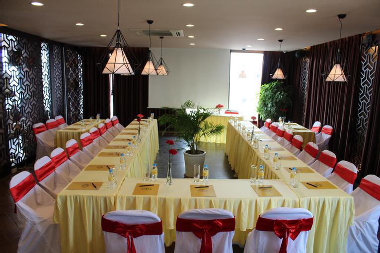 Photo of Tirant Hotel Meeting room