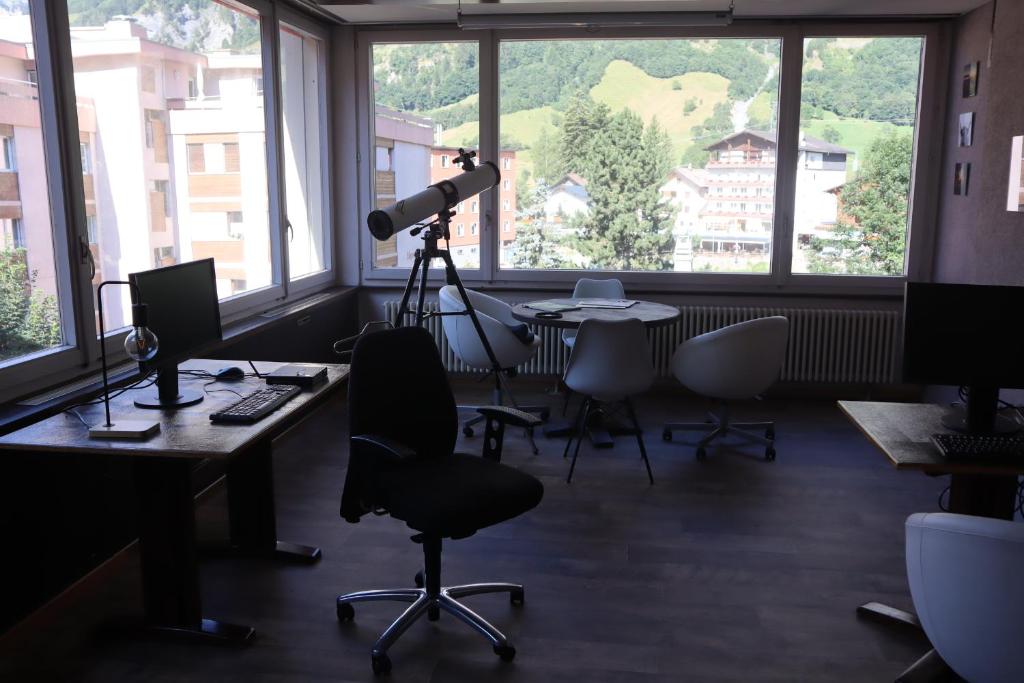Photo of SEMINAR ROOM