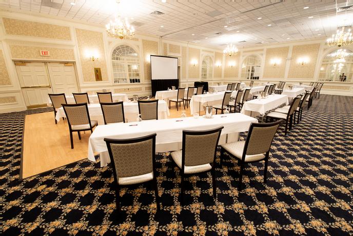 Photo of Adirondack Room
