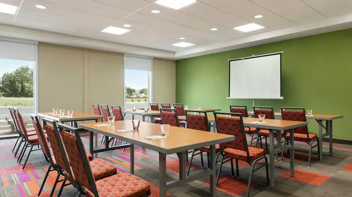 Photo of Meeting Space