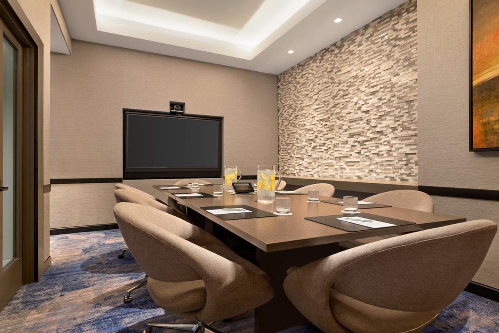 Photo of Sierra BoardRoom