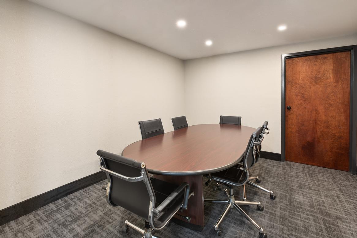 Photo of Boardroom