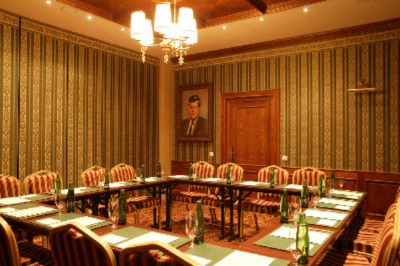 Photo of Kennedy Lounge