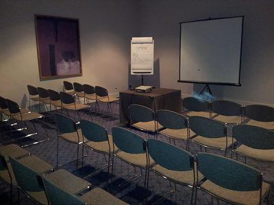 Photo of SALON 4